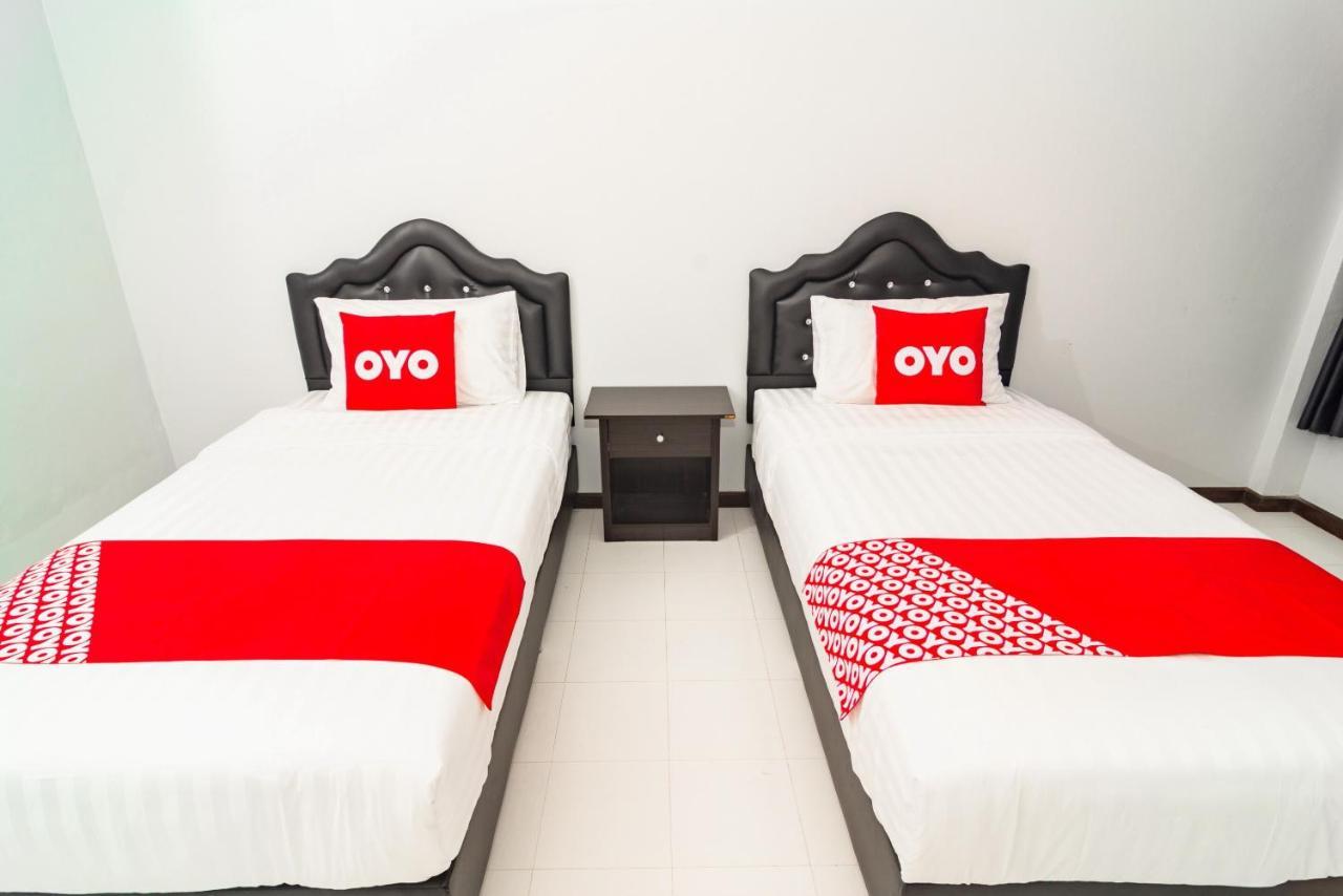 Oyo 533 Runya Poolvilla Prachuap Khiri Khan Exterior foto